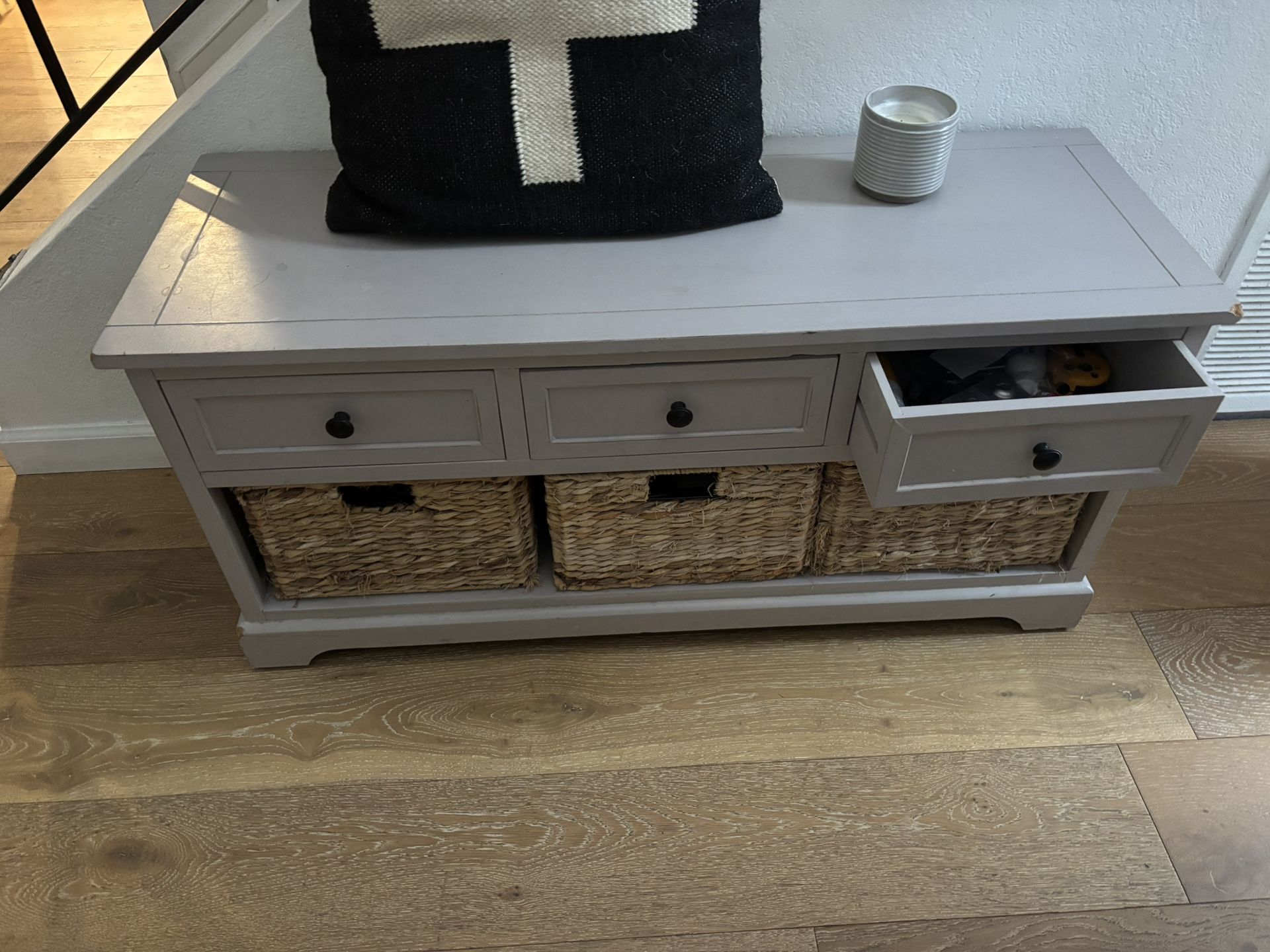 Entryway Bench with storage