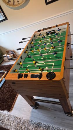 Soccer Fuzball machine