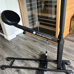 DB Method Squat Machine