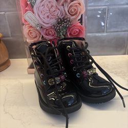 Bby girl boots