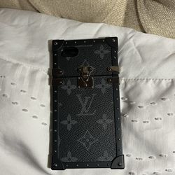 Louis Vuitton Monogram iPhone 7 Leather Phone Case