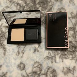 Mary Kay Cosmetic Palette