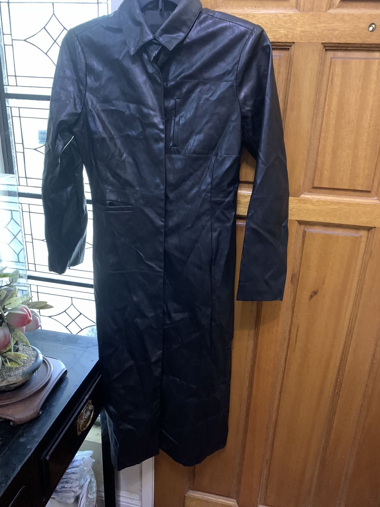 I am hotsell gia anastasia coat