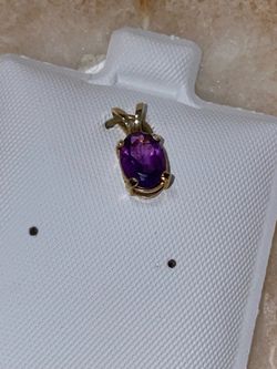 14k gold pendant