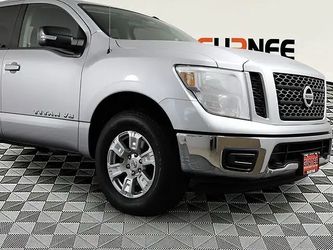 Used 2019 Nissan Titan SV