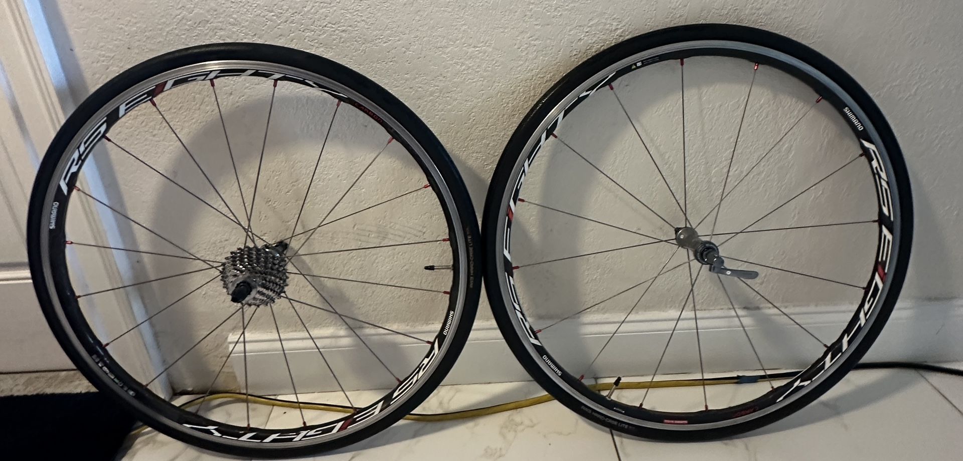 Shimano WH-RS80 Carbon Fiber Wheelset Clincher Rim Brake Shimano/Sram 10s 1520g