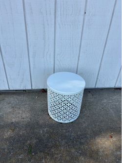 Metal White Stand/Storage