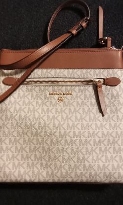 Michael kors small purse