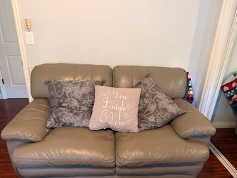 Grey Lazy boy loveseat/ couch