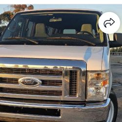 2012 Ford F350 Econoline