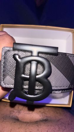 Burberry belt