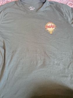 Men’s size large