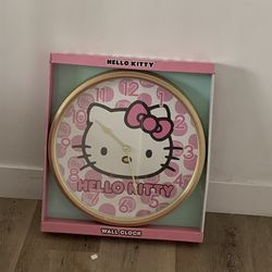 Hello kitty wall clock