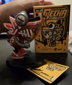 Lam Toys X Wazzup Family - Wazzup Baby Mecha Chameleon Vol 4