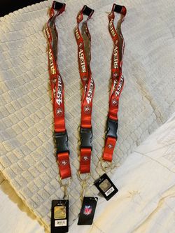 San Francisco 49ers NFL Lanyard with Detachable Buckle.
