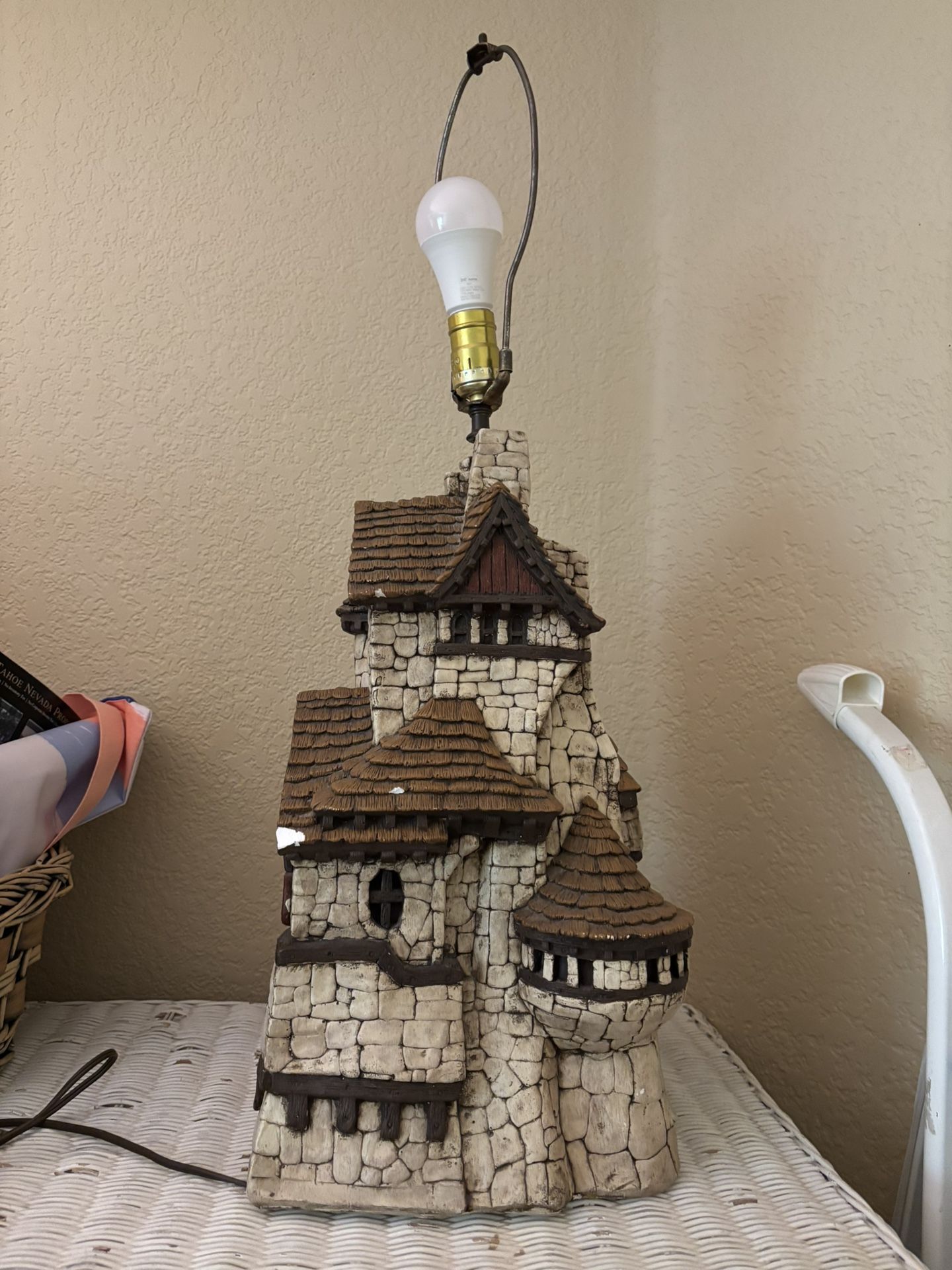 Spooky Lamp Seasonal
