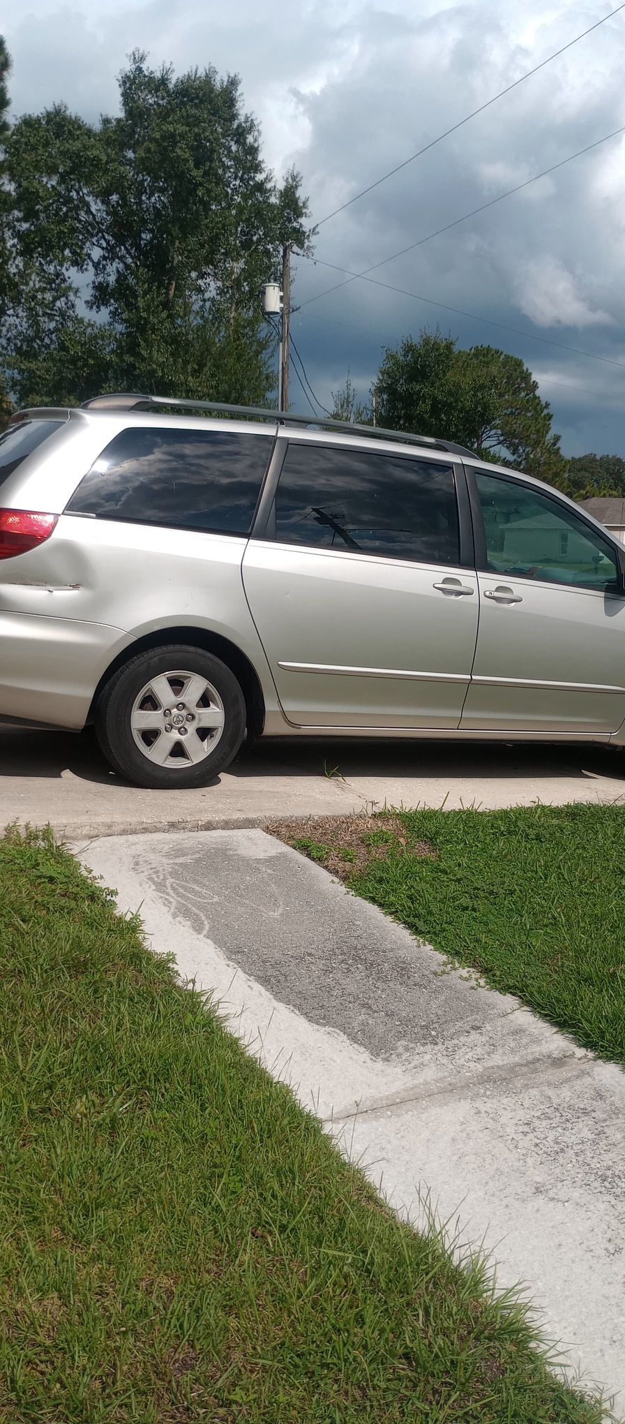 2004 Toyota Sienna