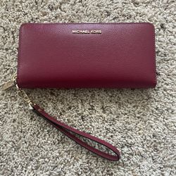 Micheal Kors Wallet 