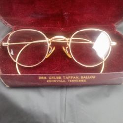 Old Antique Eye Glasses 