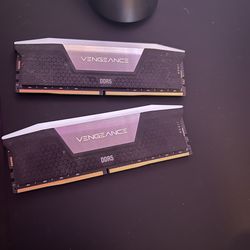 Corsair vengeance 64gb ddr5 6600
