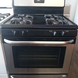 Frigidaire Stove