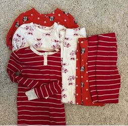 Gap | Kids Disney Mickey Mouse Christmas Pajama Set Lot