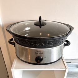 Vintage Rival Emerald Green Crock Pot Slow Cooker for Sale in Plano, TX -  OfferUp