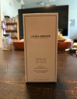 Laura Mercier Bath Oil