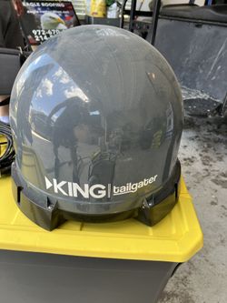 RV Satellite With All The Gear