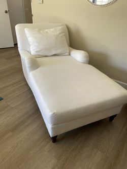 Pottery Barn Chaise Lounge