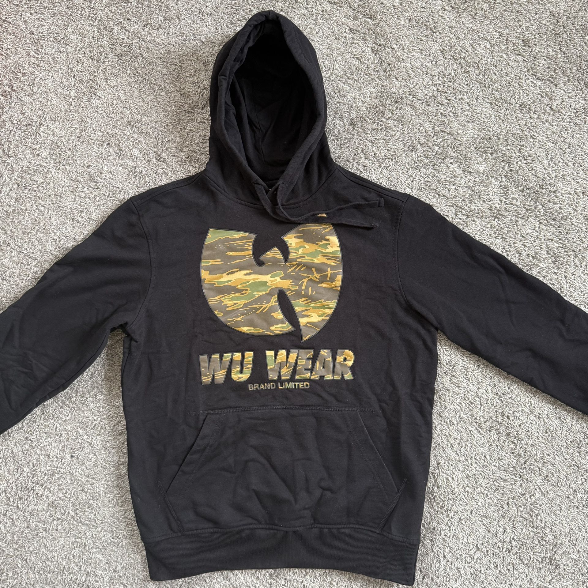 🔴Wu Wear Hoodie Size Small Wu Tang Black Camo Sweater Killarmy