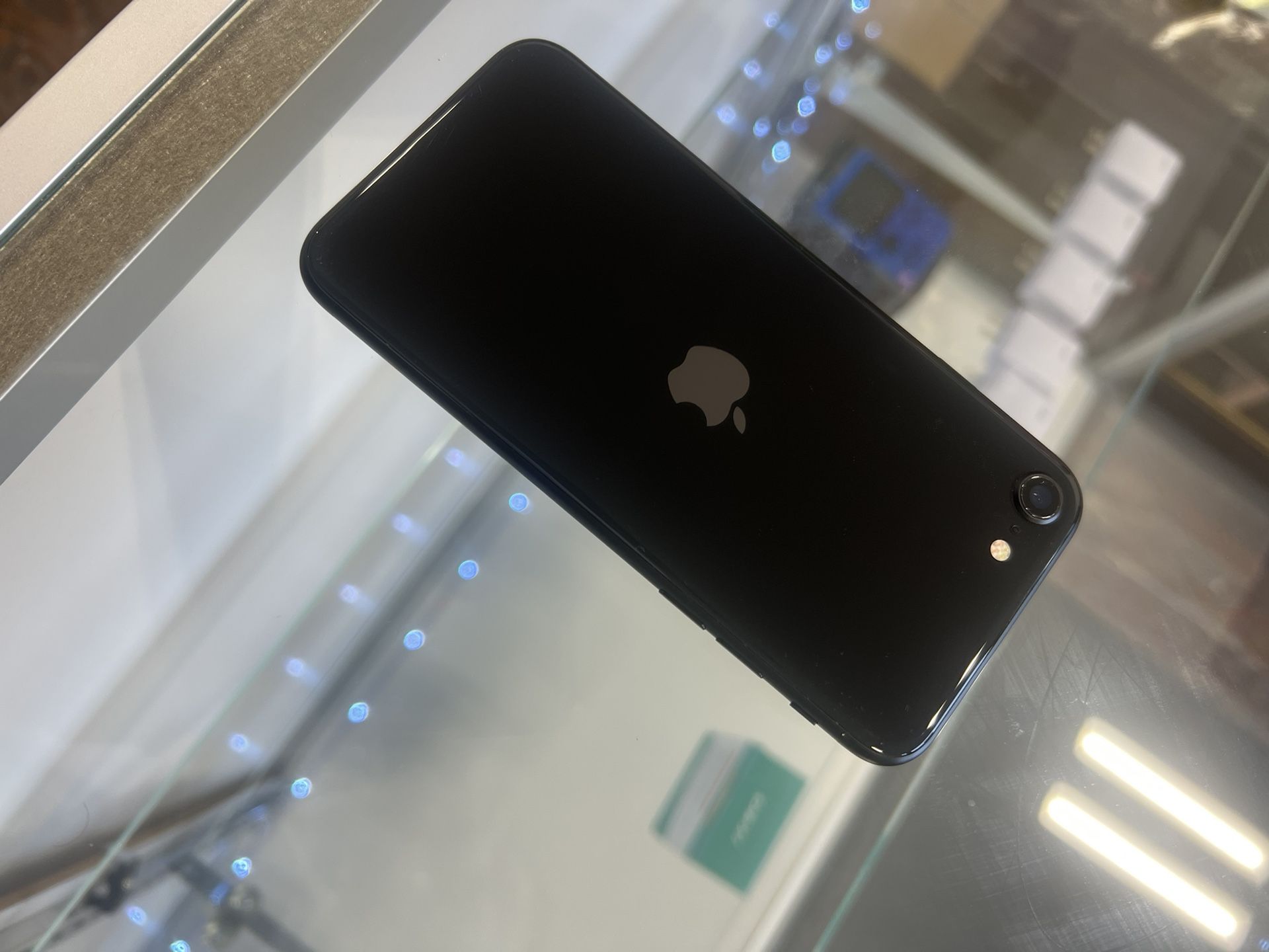 Iphone SE 2nd Gen 64GB Unlocked