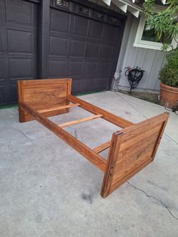 Twin size Bed