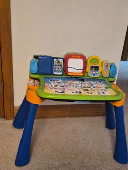 Baby & Toddler Activity Desk. Free