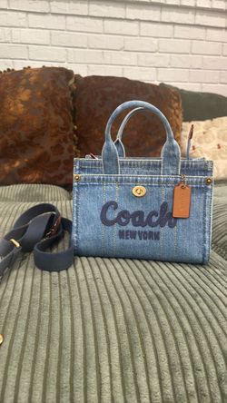 Coach tote 20