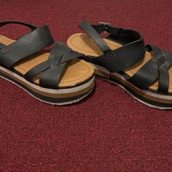 BellaMarie Women’s Heels Size 6 Women’s 