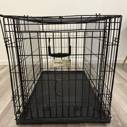 Dog Crate / Medium Dog