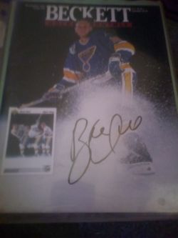 Vintage Hockey Monthly Signed Brett Hull