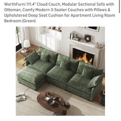 Like New Sectional Sofa With Ottoman 