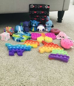 Fidget Toys For Children (19 Pieces)