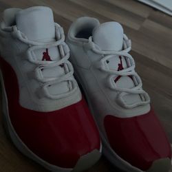 Air Jordan 11 CMFT low 
