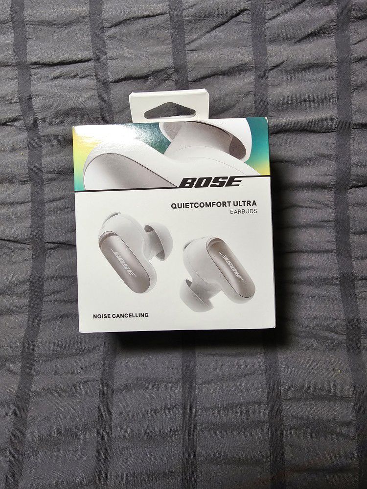 Bose Quietcomfort Ultra Wireless Noise Cancelling Earbuds - White