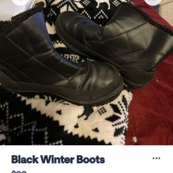 Women's $20 Boots  Size 8 And Slippers $15 Size M