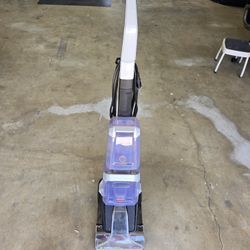 Bissell Carpet Cleaner 