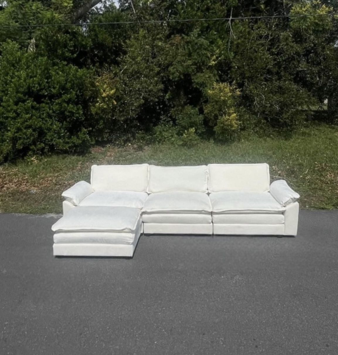 Reversible L Chaise Cloud Couch Sectional / Sofa [FREE Delivery🚚]