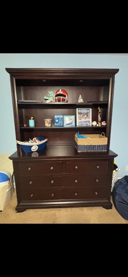 Dressers , Nightstand