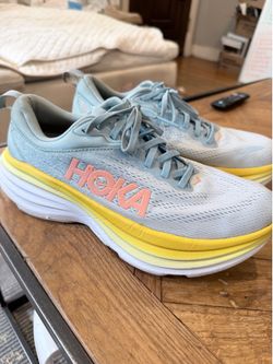 Hoka Bondi 8 Running shoe