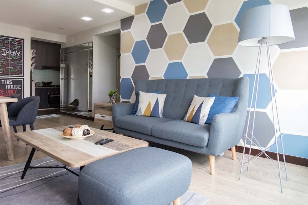 Casterly Sofa With Ottoman 