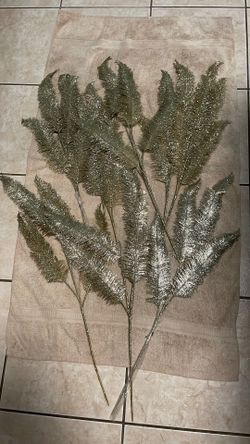 New Set Of 9 Golden Feather Floral Picks 