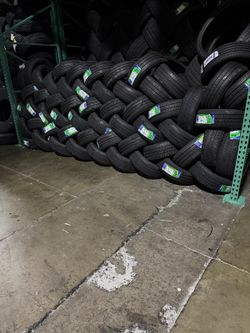 195 65 15 Set Of New Tires